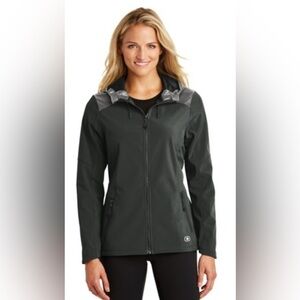 OGIO ENDURANCE Liquid Jacket women’s size L WATER-RESISTANT WIND-RESISTANT NWT